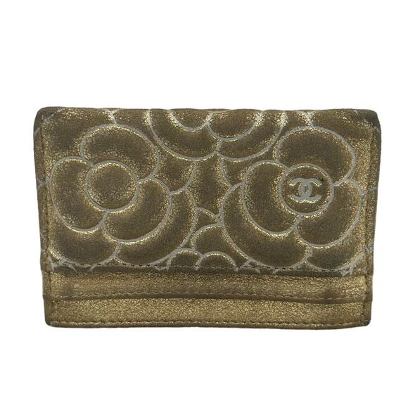 RARE Chanel Gold Suede Camellia Embossed‎ Classic Card Holder! - Picture 2 of 11